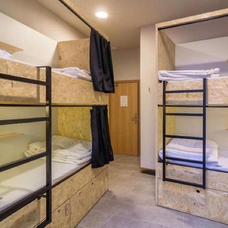 Egunon Bilbao Hostel מראה חיצוני תמונה