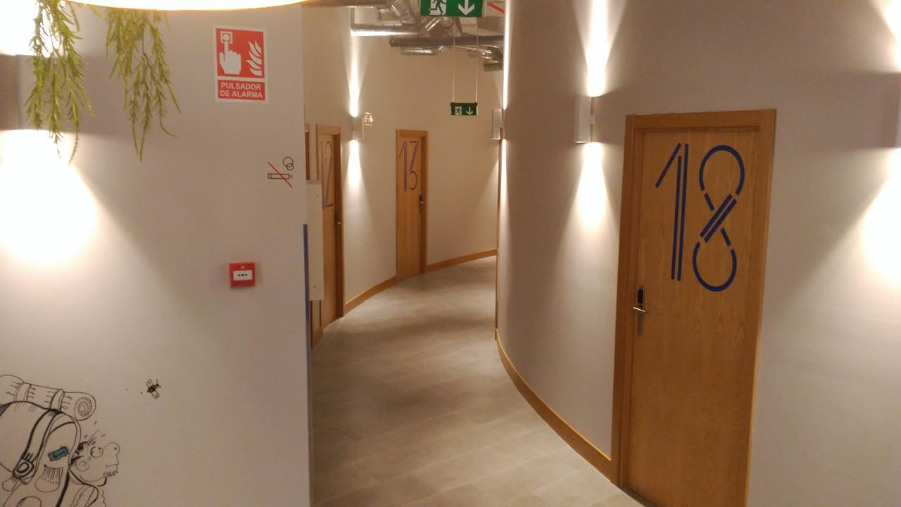 Egunon Bilbao Hostel מראה חיצוני תמונה