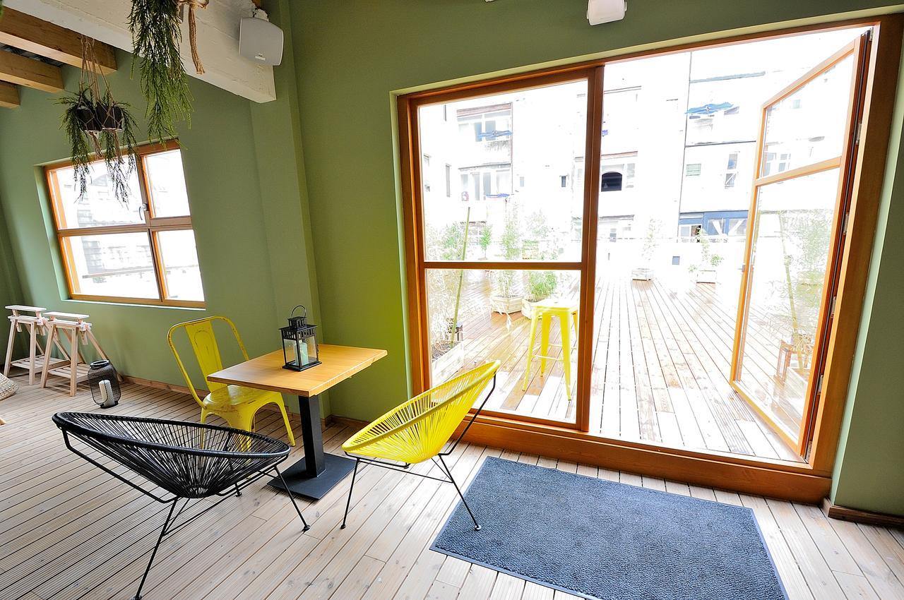 Egunon Bilbao Hostel מראה חיצוני תמונה