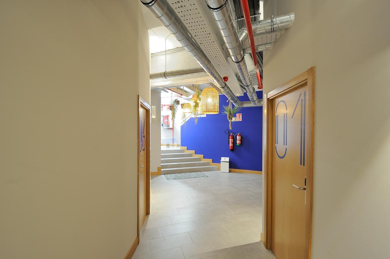 Egunon Bilbao Hostel מראה חיצוני תמונה