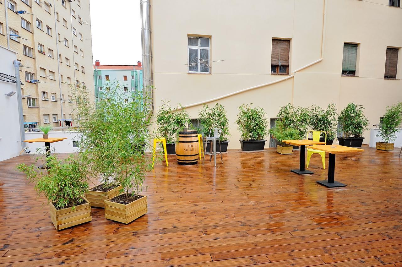 Egunon Bilbao Hostel מראה חיצוני תמונה