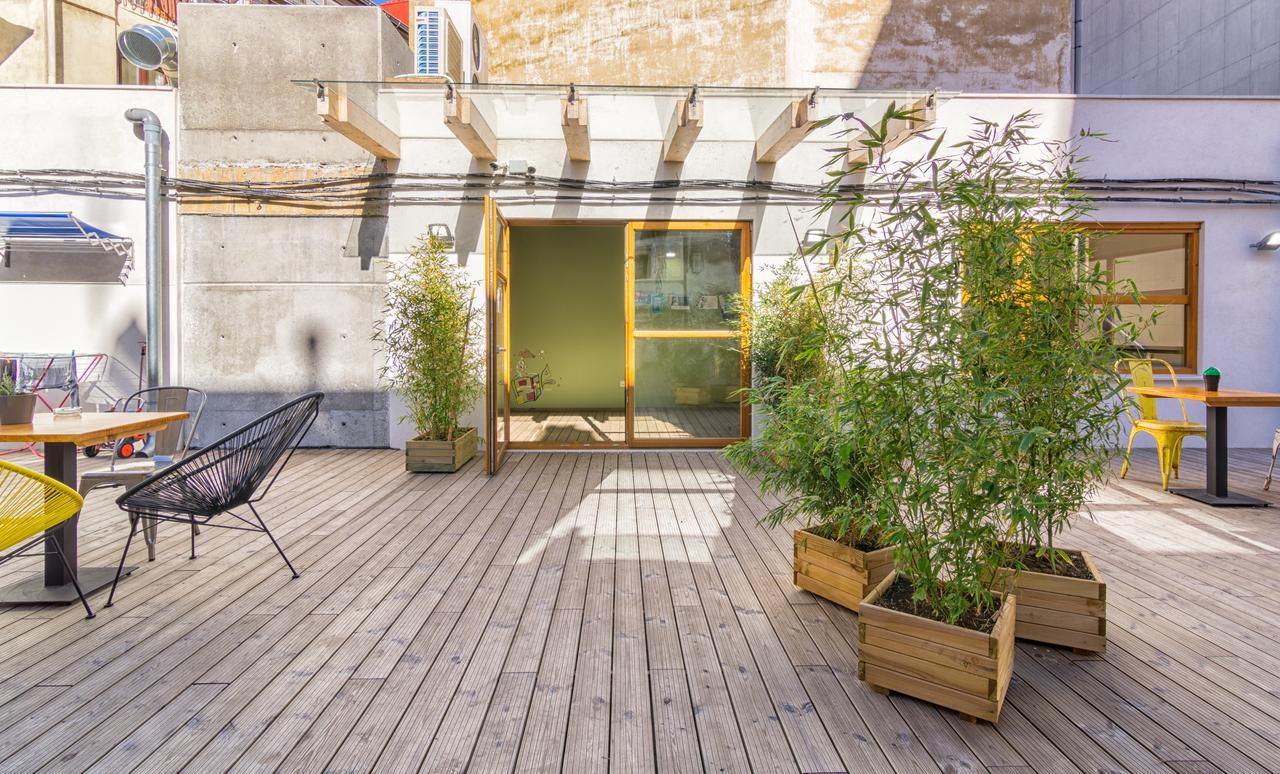 Egunon Bilbao Hostel מראה חיצוני תמונה
